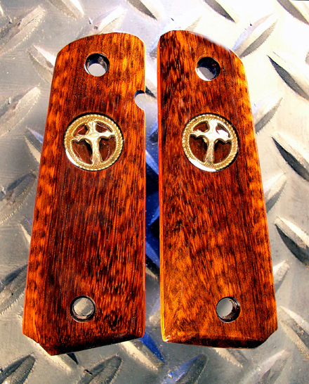 Cross Snakewood